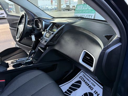 Used 2016 Chevrolet Equinox LT AWD/4WD image 24