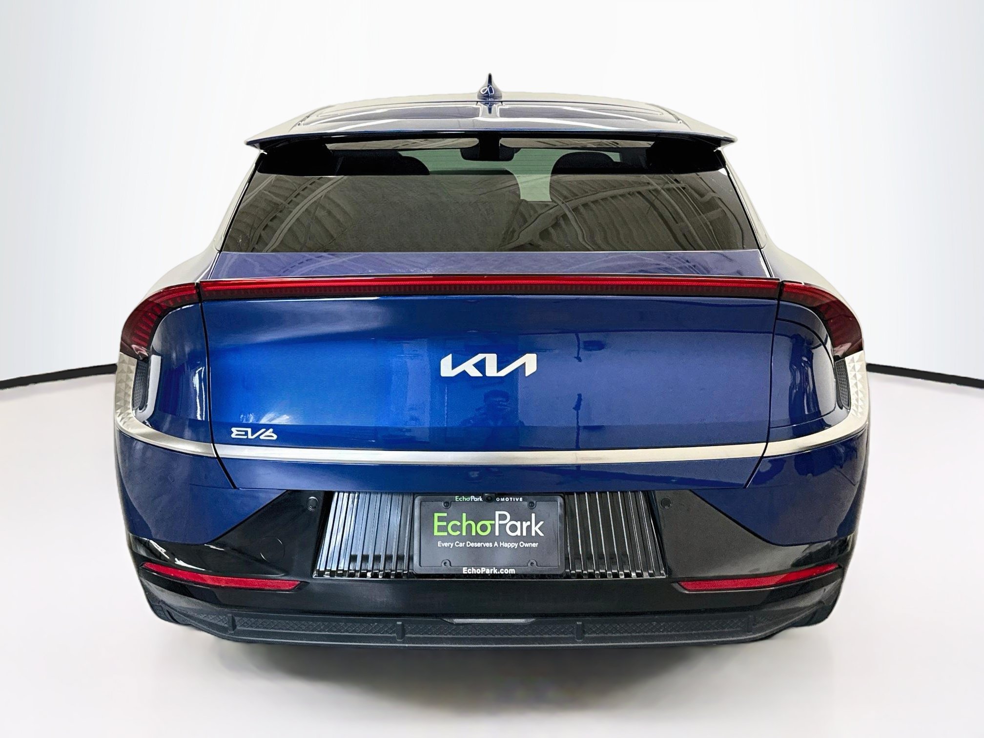 Used 2024 Kia EV6 Wind w/ Wind Technology Package RWD image 7