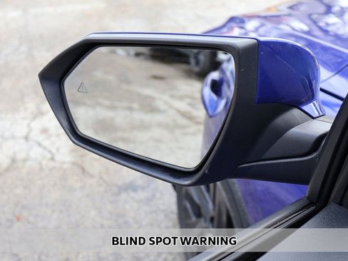 Used 2023 Hyundai Elantra SEL image 4