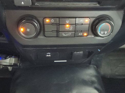 Used 2016 Ford F150 XL w/ Equipment Group 101A Mid AWD/4WD image 28