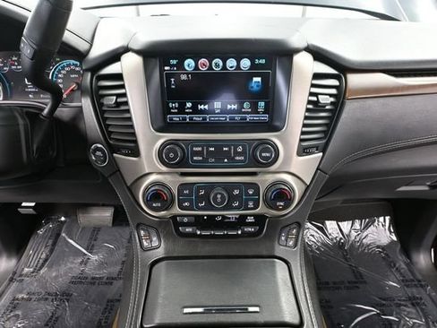 Used 2020 GMC Yukon Denali w/ Denali Ultimate Package AWD/4WD image 38
