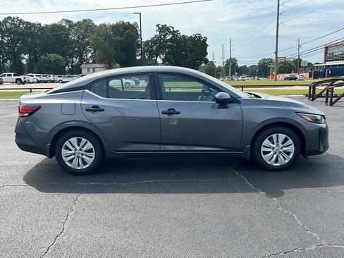 New 2025 Nissan Sentra S image 3