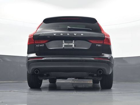 Used 2018 Volvo XC60 T5 Momentum w/ Convenience Package AWD/4WD image 27