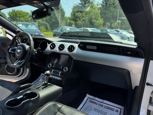 Used 2015 Ford Mustang GT Premium w/ Equipment Group 401A RWD image 21