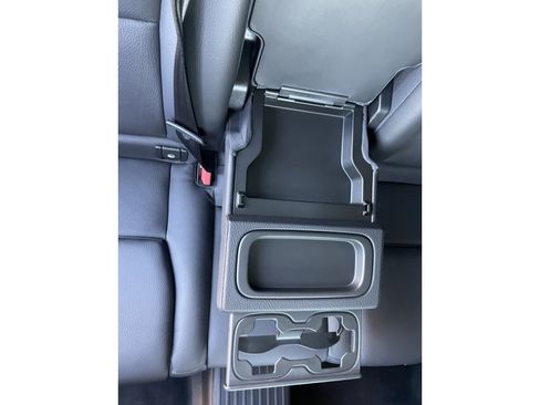 Used 2022 Volvo XC60 T8 Inscription Expression w/ Advanced Package image 28