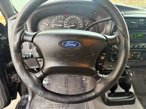 Used 2002 Ford Ranger FX4 image 29