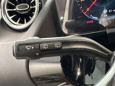 Certified 2022 Mercedes-Benz GLA 250 4MATIC image 24