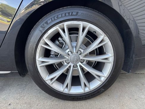 Used 2013 Audi A8 L 3.0T w/ Driver Assistance Pkg AWD/4WD image 19