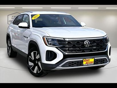 Used 2025 Volkswagen Atlas Cross Sport SE