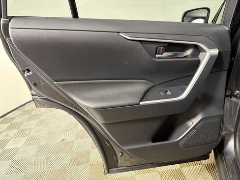 Used 2023 Toyota RAV4 SE AWD/4WD image 21