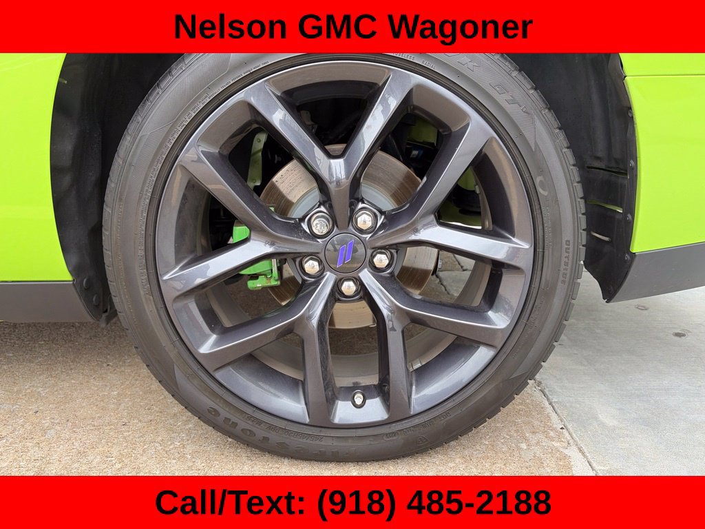 Used 2023 Dodge Challenger SXT w/ Plus Package RWD image 40