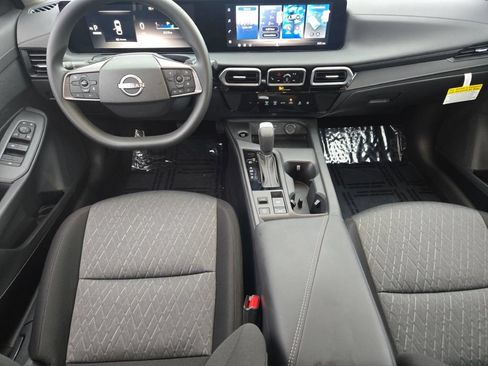 Used 2026 Nissan Sentra SV w/ Floor Mat Package FWD image 17