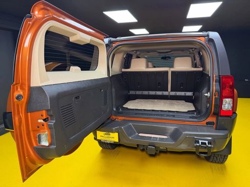 Used 2007 HUMMER H3 image 10