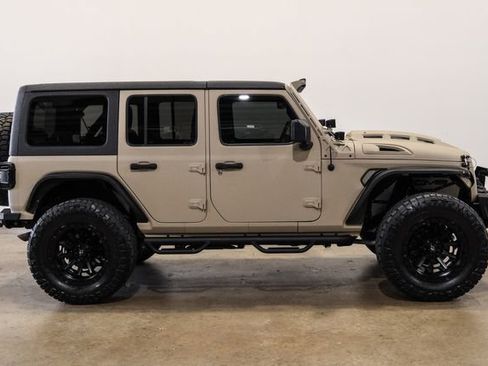Used 2021 Jeep Wrangler Unlimited Sport image 12