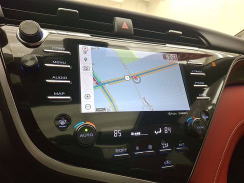 Certified 2019 Toyota Camry XSE image 14