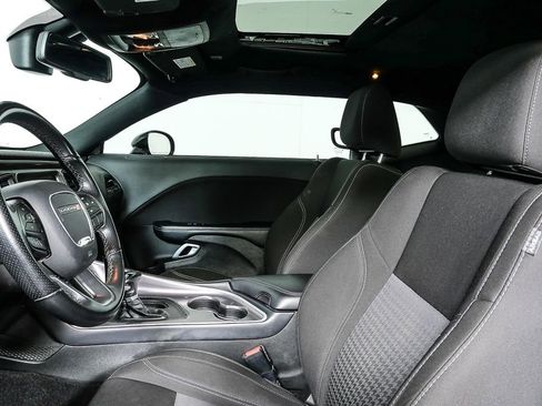 Used 2021 Dodge Challenger SXT w/ Blacktop Package image 13