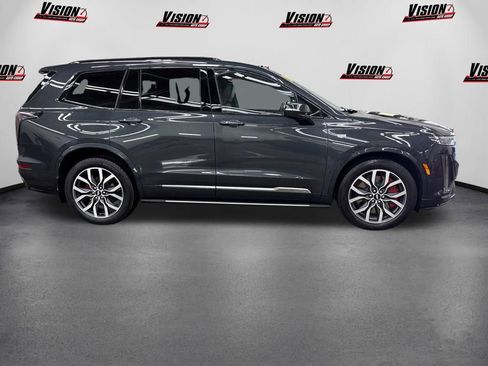 Used 2023 Cadillac XT6 Sport w/ Platinum Package AWD/4WD image 4