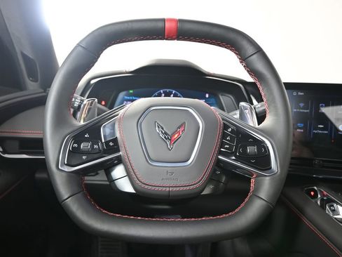 Used 2024 Chevrolet Corvette Stingray Premium Conv RWD image 36