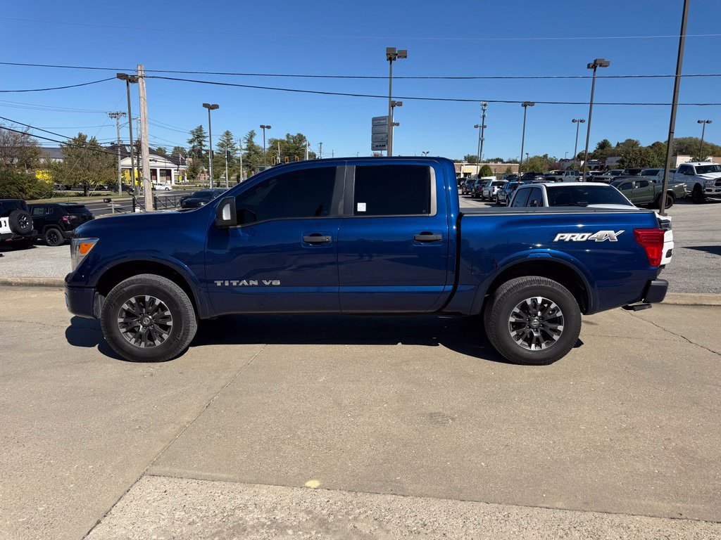 Used 2019 Nissan Titan PRO-4X w/ Pro-4x Convenience Package AWD/4WD image 10