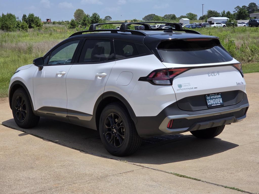 Used 2024 Kia Sportage X-Pro AWD/4WD image 4