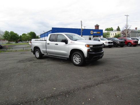 Used 2022 Chevrolet Silverado 1500 W/T w/ WT Value Package AWD/4WD image 8