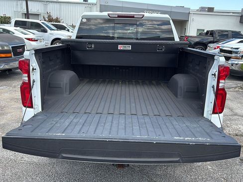 Used 2020 Chevrolet Silverado 1500 RST AWD/4WD image 7