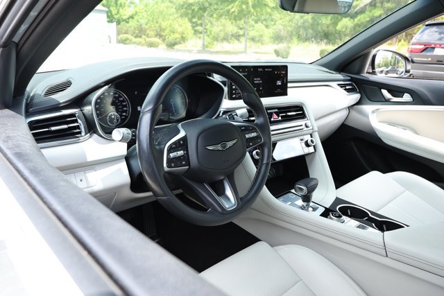 Used 2025 Genesis G70 2.5T AWD/4WD image 25
