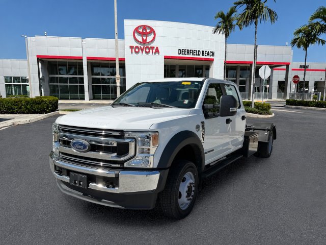 Used 2022 Ford F550 4x4 Crew Cab Super Duty w/ Power Equipment Group image 3
