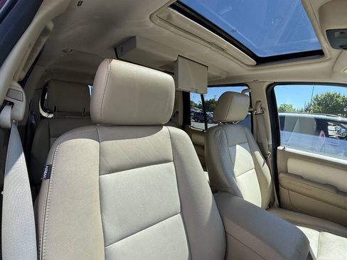 Used 2007 Ford Explorer Eddie Bauer RWD image 16