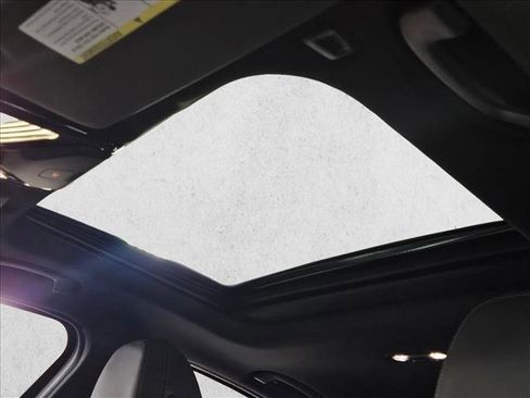 Certified 2025 BMW 330i Sedan w/ Convenience Package image 16