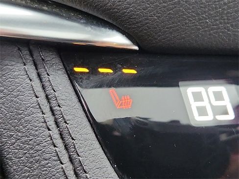 Certified 2023 Cadillac XT5 Premium Luxury image 25