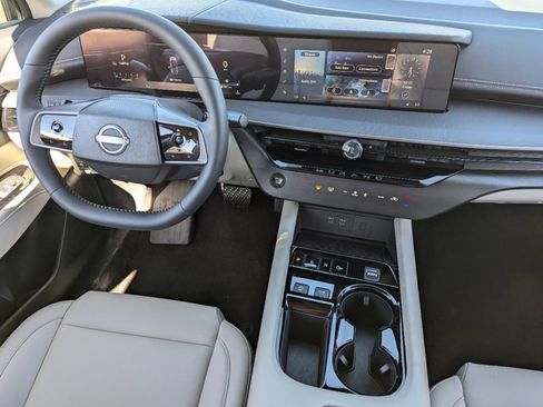 New 2025 Nissan Murano SV image 22