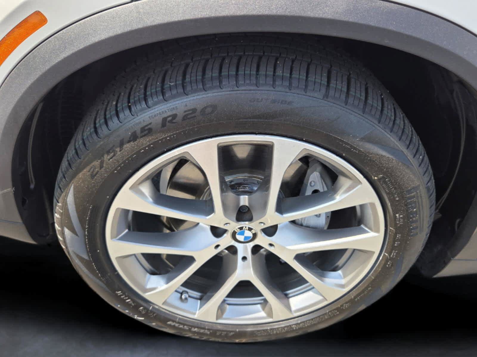 Certified 2024 BMW X5 xDrive40i w/ Premium Package AWD/4WD image 9