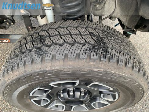 Used 2024 Ford F350 Platinum image 10