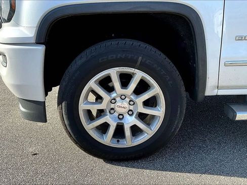 Used 2018 GMC Sierra 1500 Denali image 9