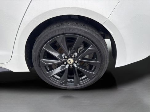 Certified 2024 Toyota Corolla SE image 38