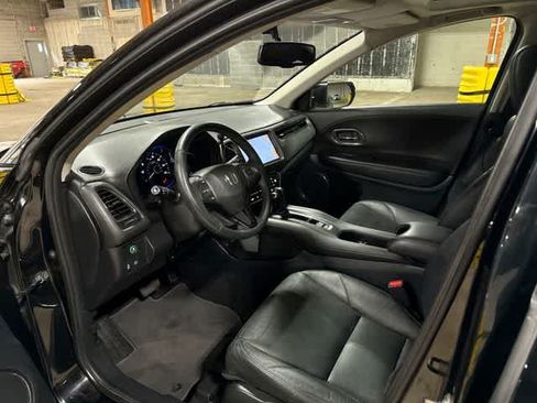 Used 2017 Honda HR-V EX-L image 29
