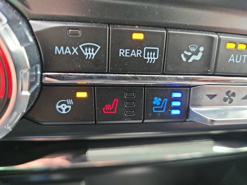 Used 2025 Ford F150 Lariat w/ Bed Utility Package AWD/4WD image 30