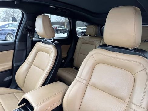Used 2022 Lincoln Corsair Reserve w/ Equipment Group 201A image 32