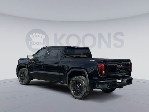 New 2026 GMC Sierra 1500 Elevation image 4