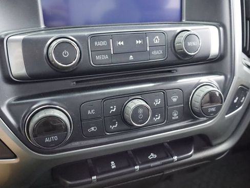 Used 2015 Chevrolet Silverado 1500 LTZ AWD/4WD image 30