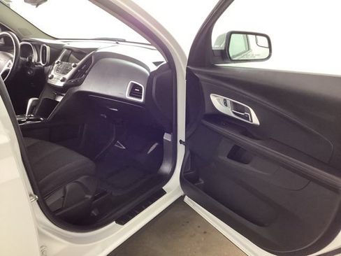 Used 2012 Chevrolet Equinox LT w/ Driver Convenience Package FWD image 18