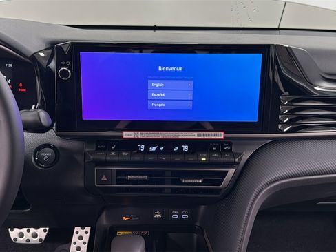 New 2026 Toyota Camry Hybrid image 10