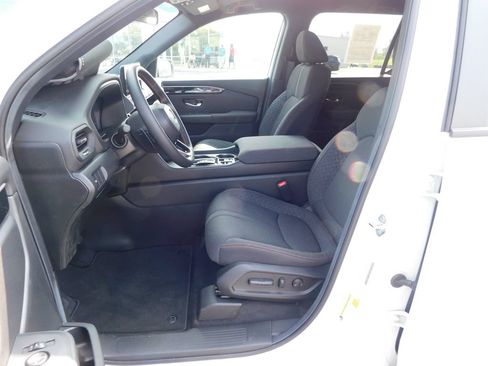 Used 2026 Honda Pilot Sport image 12