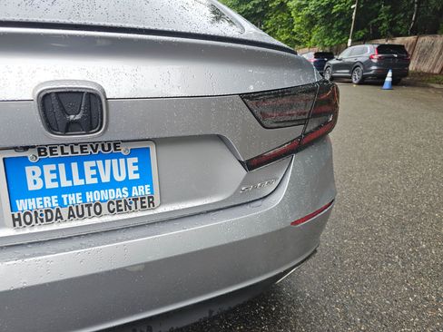 Used 2019 Honda Accord Sport image 15