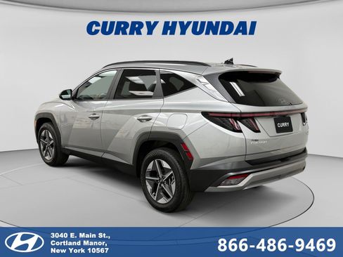 Certified 2025 Hyundai Tucson SEL AWD/4WD image 3