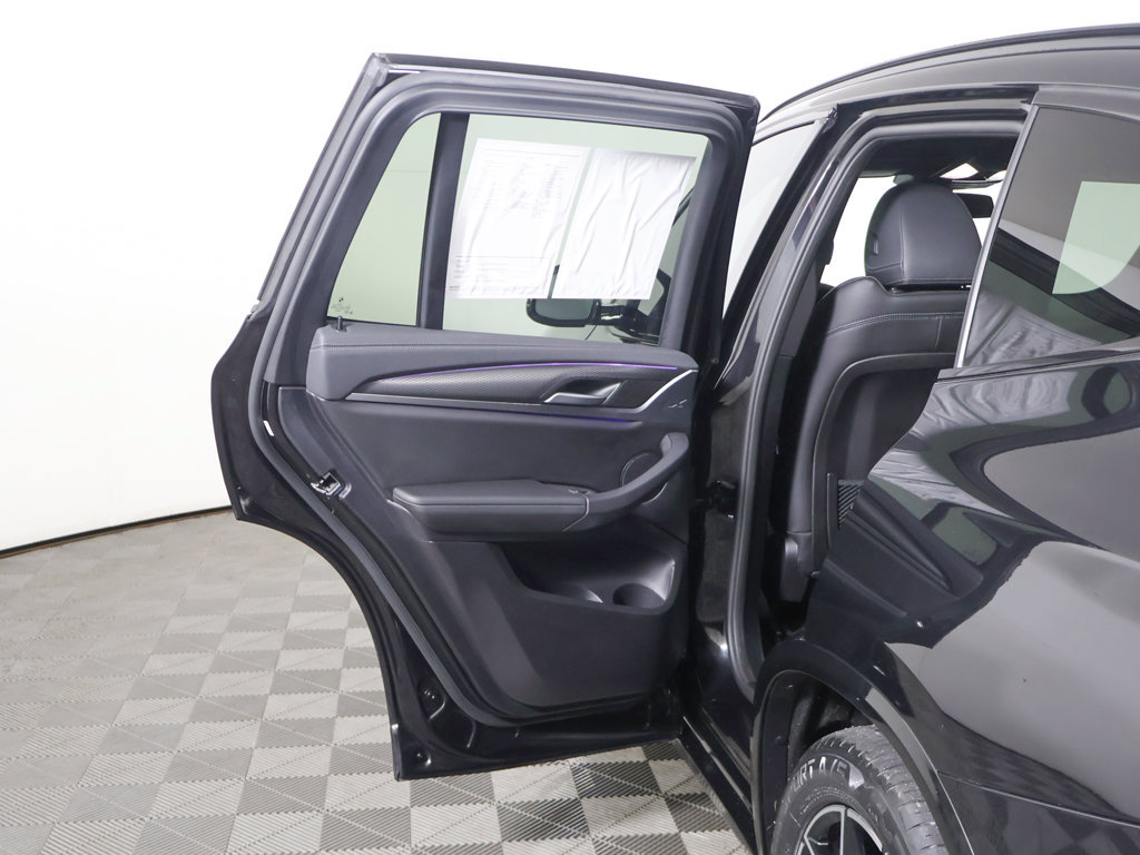 Used 2024 BMW X3 M40i w/ Shadowloine Package AWD/4WD image 22