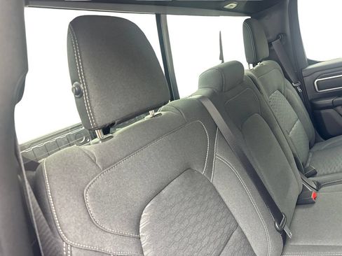 Used 2025 RAM 1500 Big Horn RWD image 40