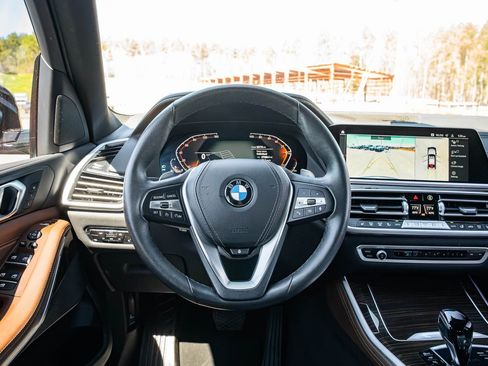 Used 2023 BMW X5 xDrive40i w/ Premium Package AWD/4WD image 24