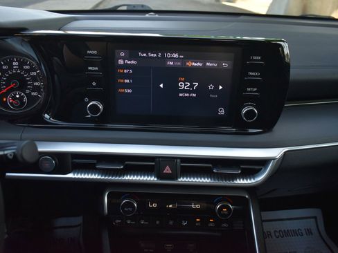 Used 2023 Kia K5 LXS image 24